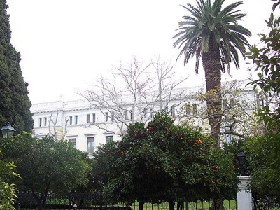 Νεραντζοπόλεμος στο Προεδρικό